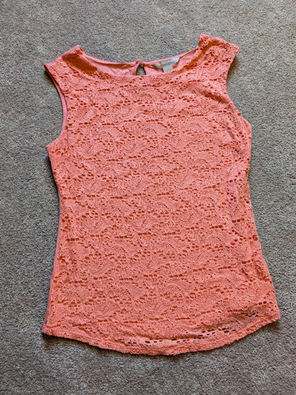 Banana Republic modest lace tank top sleeveless coral cantaloupe lace size small